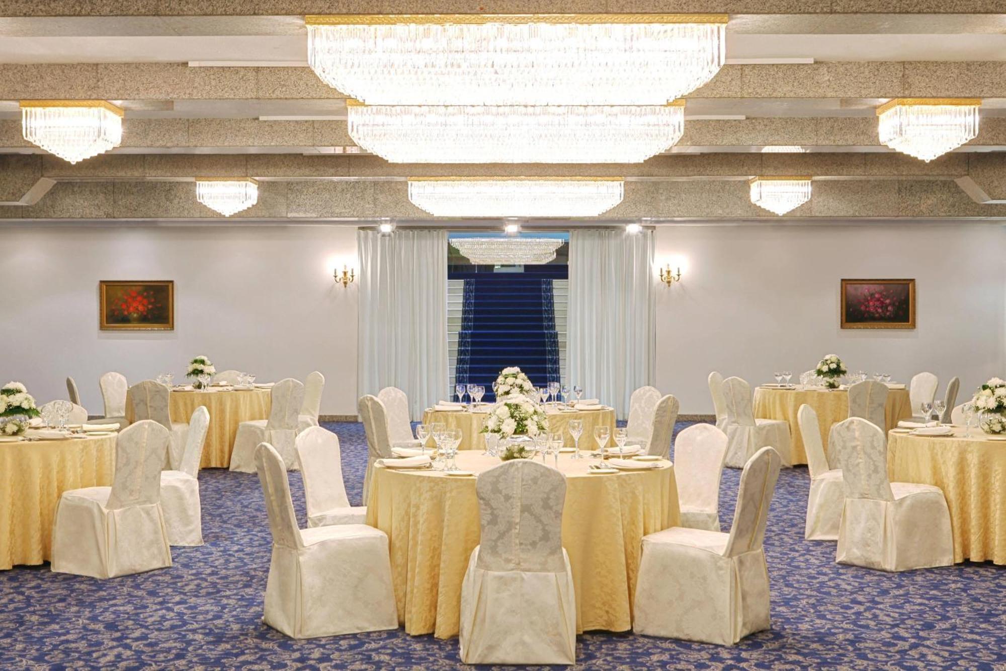 होटल Sheraton - Saudi Brothers Commercial Company Branch