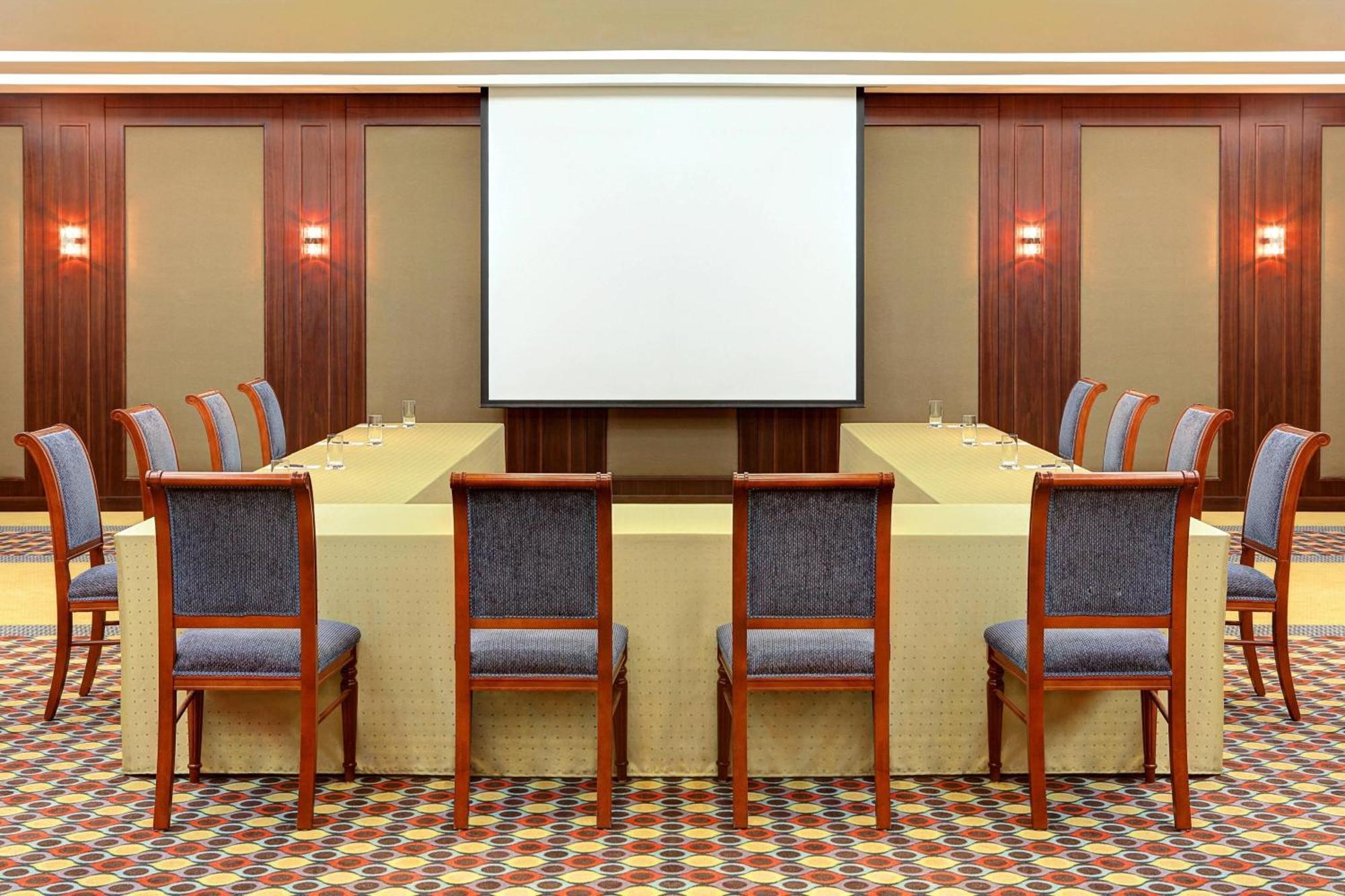 Sheraton - Saudi Brothers Commercial Company Branch 5*