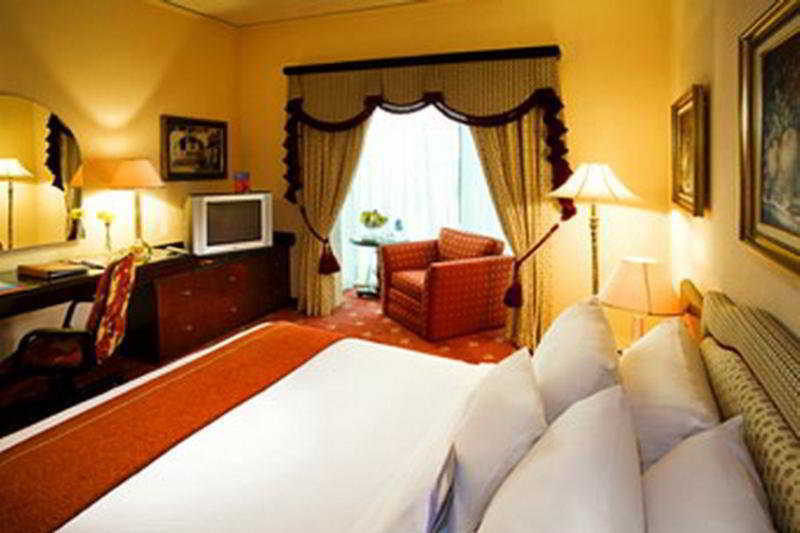 Sheraton - Saudi Brothers Commercial Company Branch Hotel